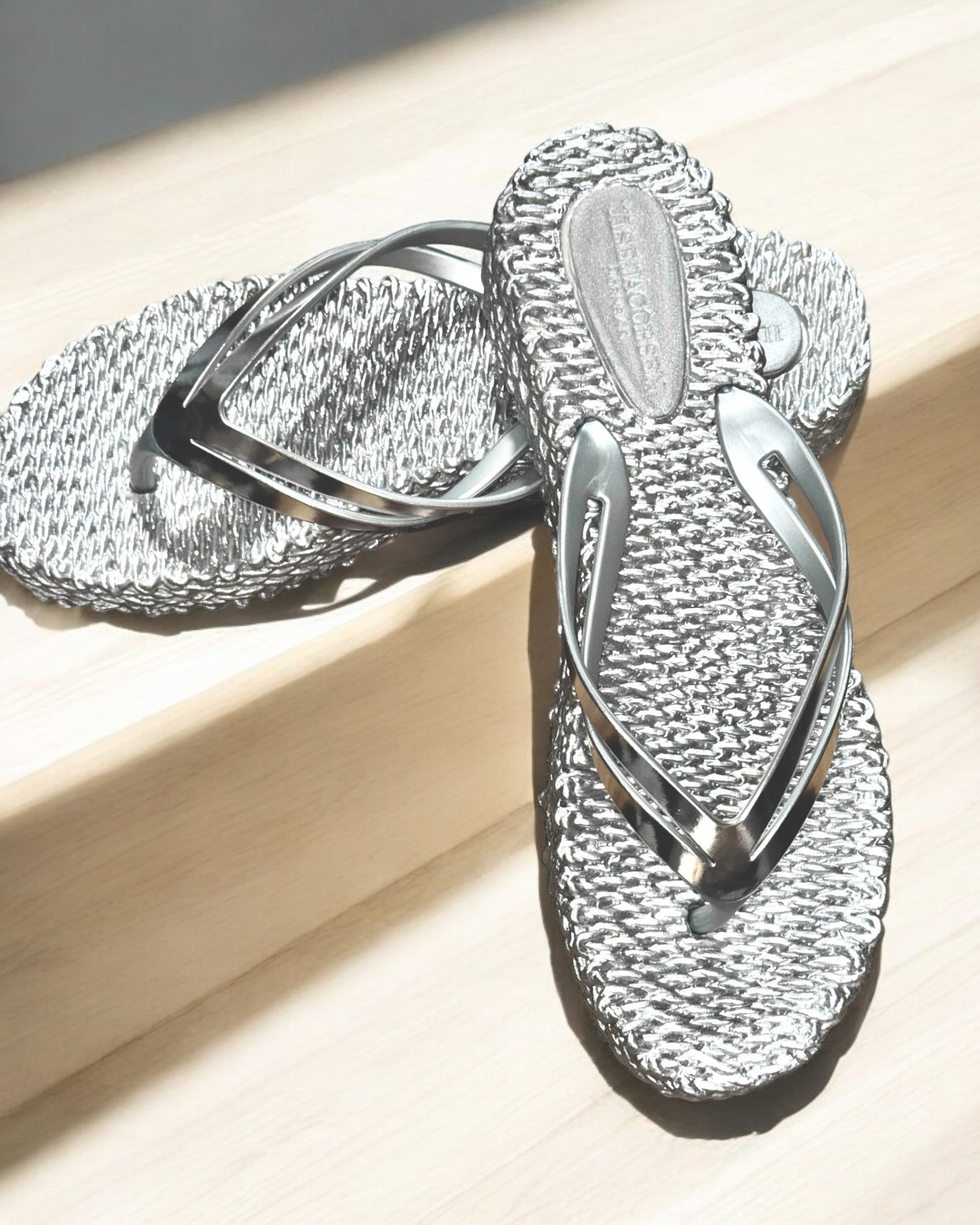 Ilse Jacobsen Cheerful Platform Flip Flops - Silver | Malvern Saddlery