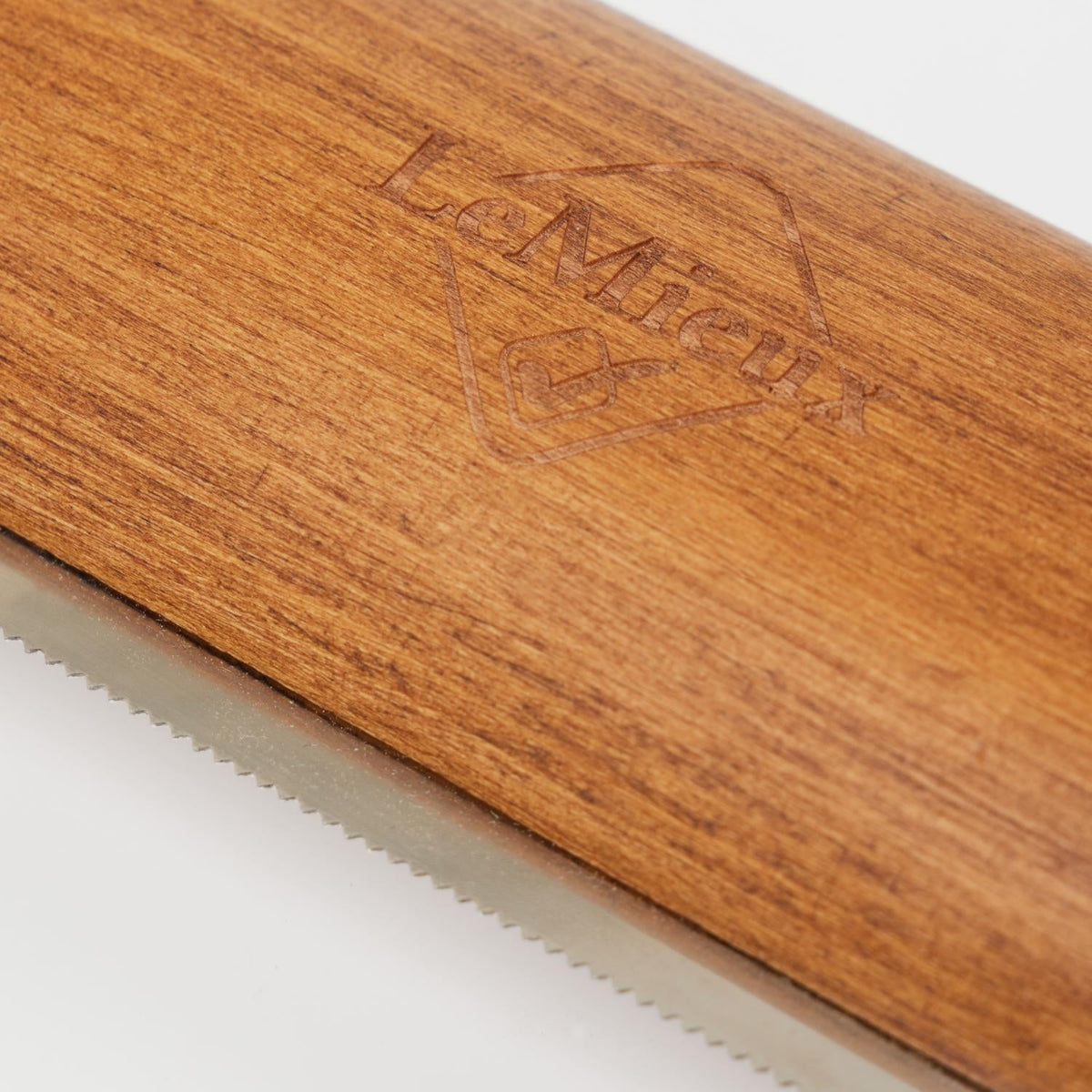 LeMieux Artisan Shedding Comb; teeth detail | Horse Grooming | Malvern Saddlery