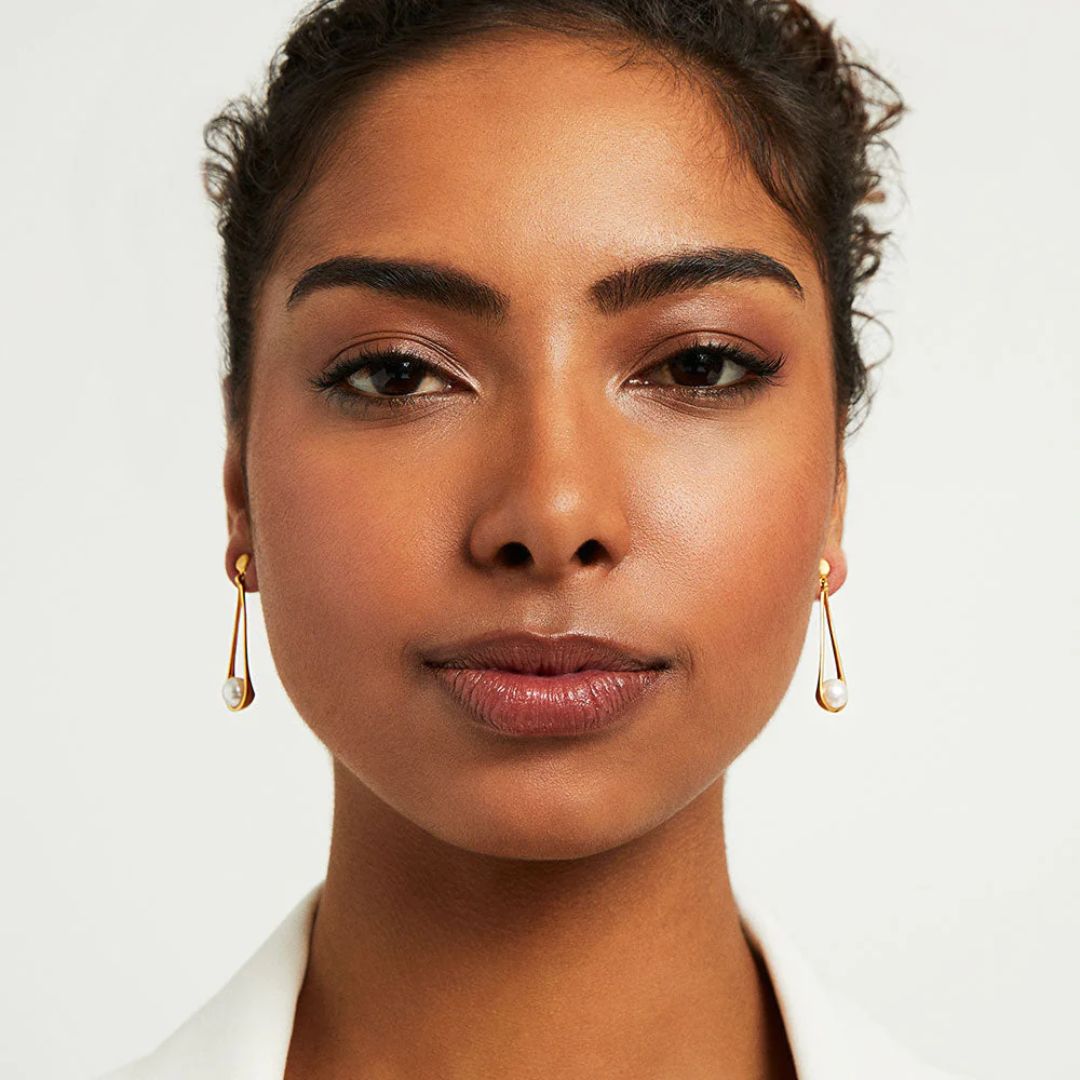 Dean Davidson Mini Ipanema Earrings - Pearl, Gold Drop | Malvern Saddlery