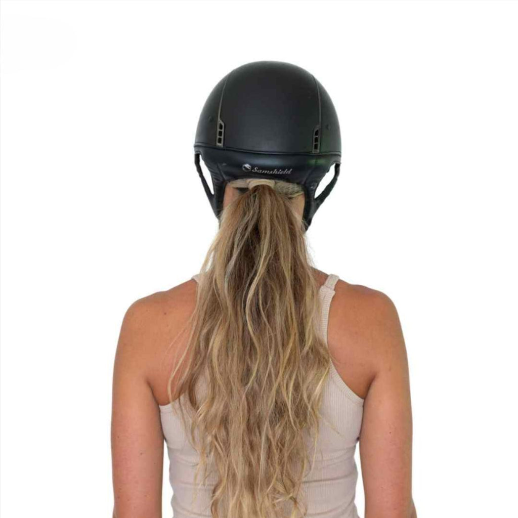 Ellsworth The Ponytail Hairnet - Warm Blonde, back view with helmet| Malvern Saddlery
