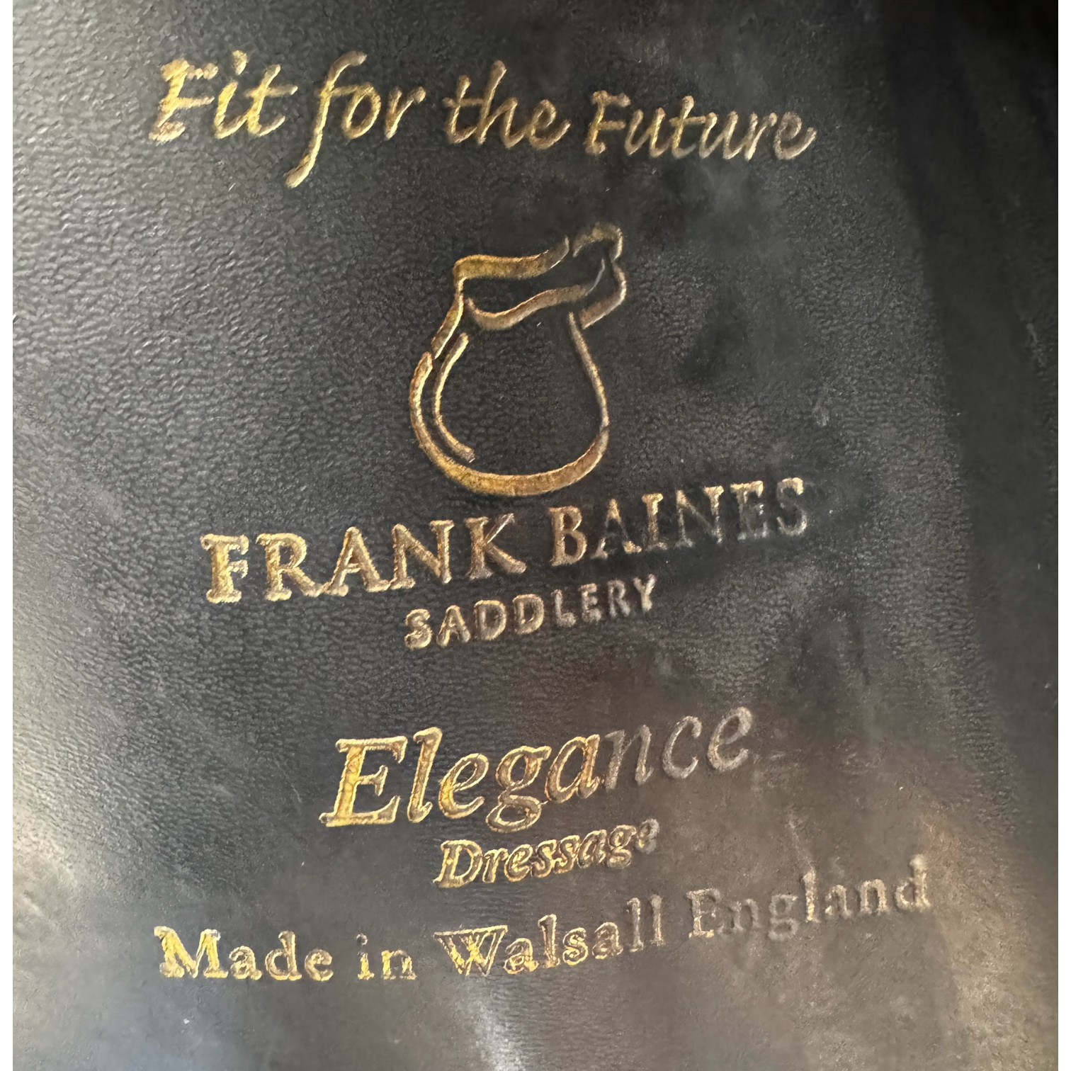 Frank Baines Elegance Dressage Consignment Saddle - Size 17.5 | Malvern Saddlery