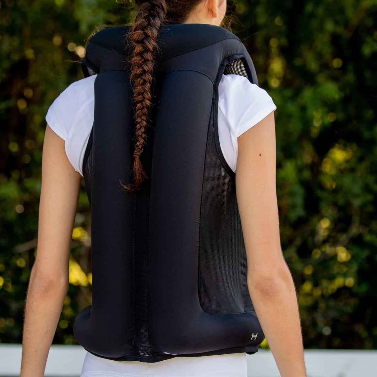 Helite Zip'In 2 Airbag Vest - Black, inflated, back | Malvern Saddlery