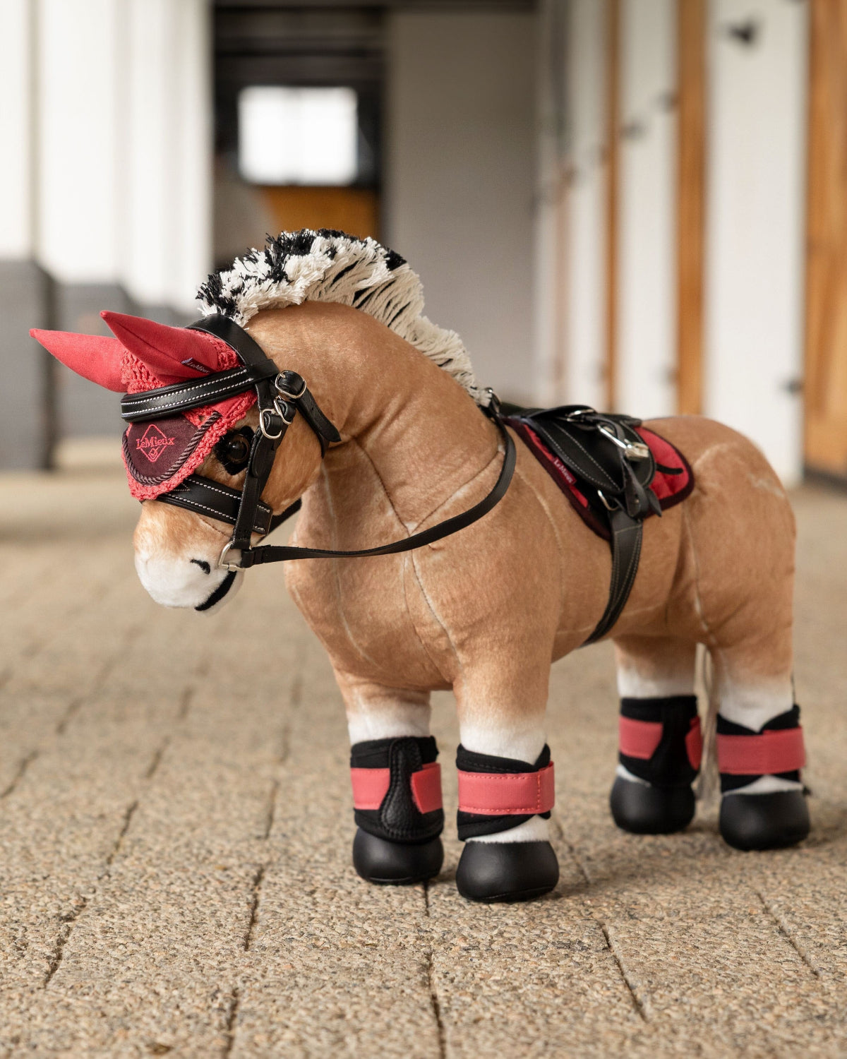 LeMieux Toy Pony - "Oskar", shown with toy tack accessories | Malvern Saddlery
