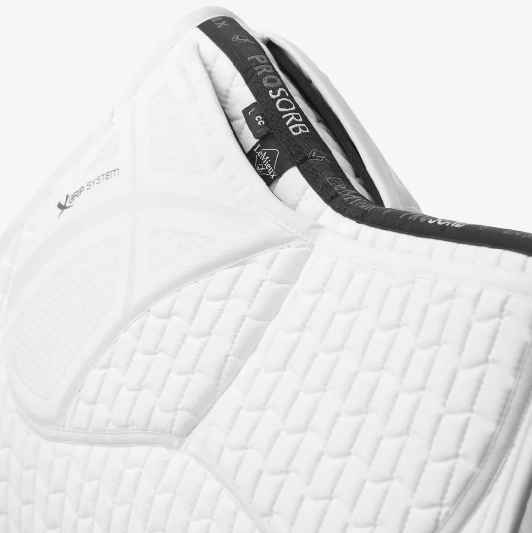 LeMieux ProSorb Plain 2 Pocket Close Contact Square Saddle Pad - White, close up on white background | Tack Shop | Malvern Saddlery